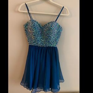 LARA Mini Prom Dress